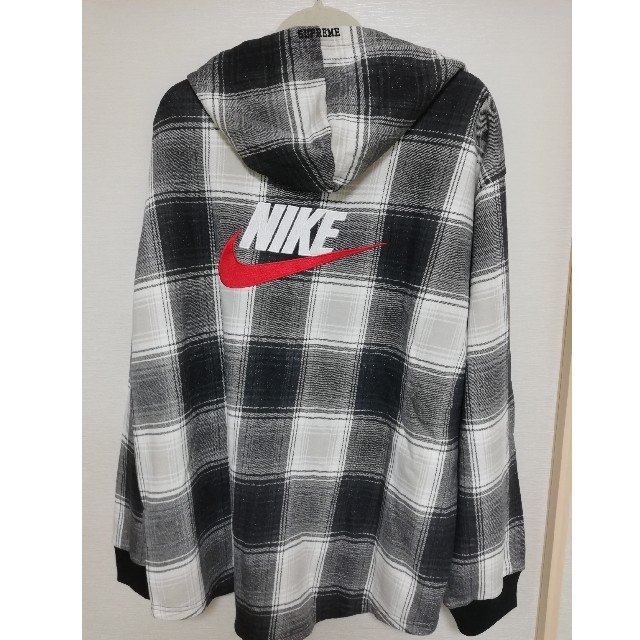 Supreme(シュプリーム)の新品未使用 NIKE × Supreme チェックシャツ 白黒 XL メンズのトップス(シャツ)の商品写真