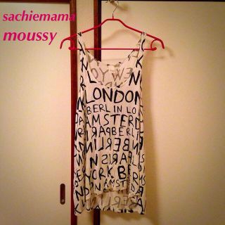 マウジー(moussy)の難ありmoussy英字ロゴチュニック(チュニック)