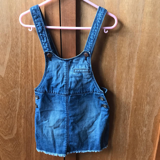 ZARA KIDS(ザラキッズ)のZARAkids デニムジャンパースカート キッズ/ベビー/マタニティのキッズ服女の子用(90cm~)(ワンピース)の商品写真