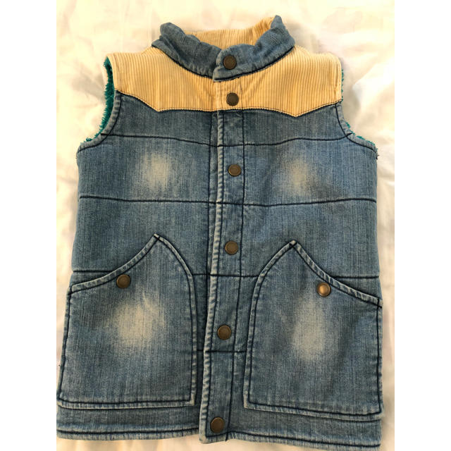 F.O.KIDS(エフオーキッズ)の【専用】ボア デニムベスト 120 キッズ/ベビー/マタニティのキッズ服男の子用(90cm~)(ジャケット/上着)の商品写真