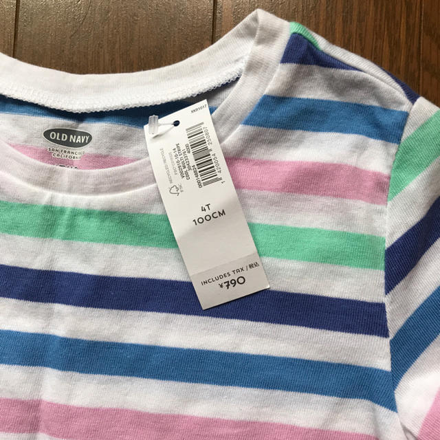 Old Navy(オールドネイビー)の【新品】オールドネイビーTシャツ キッズ/ベビー/マタニティのキッズ服女の子用(90cm~)(Tシャツ/カットソー)の商品写真