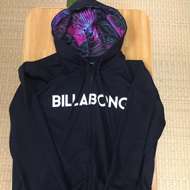 BILLABONG ラッシュガード ✨