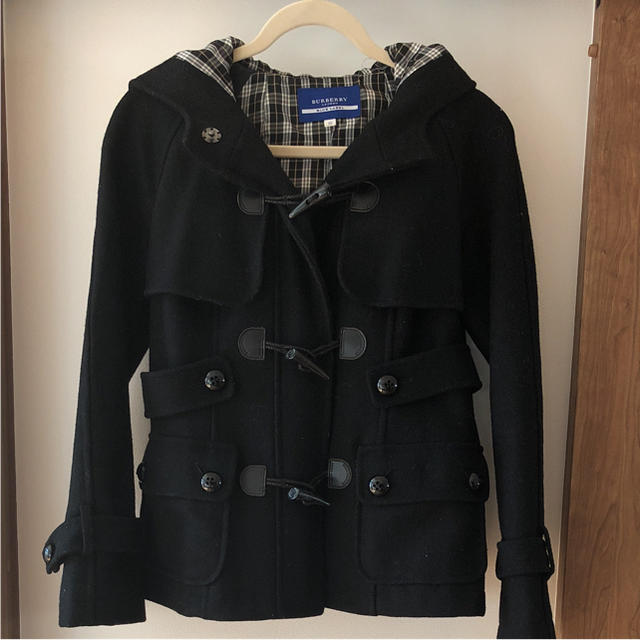 BURBERRY BLUE LABEL(バーバリーブルーレーベル)のBURBERRYダッフルコート レディースのジャケット/アウター(ダッフルコート)の商品写真