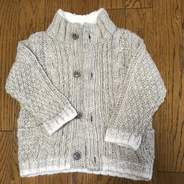 ZARA KIDS(ザラキッズ)の子供服 ケーブルニット羽織 キッズ/ベビー/マタニティのキッズ服男の子用(90cm~)(ニット)の商品写真