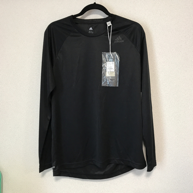 adidas(アディダス)の【美品】adidas 長袖Tシャツ メンズのトップス(Tシャツ/カットソー(七分/長袖))の商品写真