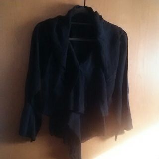 イッセイミヤケ(ISSEY MIYAKE)のイッセイミヤケ黒カットソー(カットソー(長袖/七分))