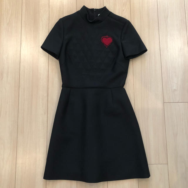 超人気 Christian Dior - クリスチャンディオールワンピース ひざ丈