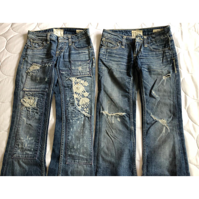 TAVERNITI SO JEANS(タヴァニティソージーンズ)のTAVERNITI SO JEANS 24 レディースのパンツ(デニム/ジーンズ)の商品写真