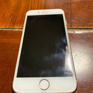 アイフォーン(iPhone)のiPhone8ゴールド256Ｇ(携帯電話本体)