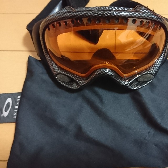 Oakley(オークリー)のOAKLEY ゴーグル スポーツ/アウトドアのスノーボード(アクセサリー)の商品写真