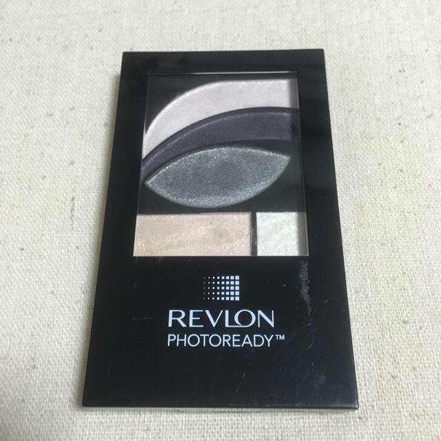 REVLON(レブロン)のレブロン フォトレディプライマープラスシャドウ コスメ/美容のベースメイク/化粧品(アイシャドウ)の商品写真