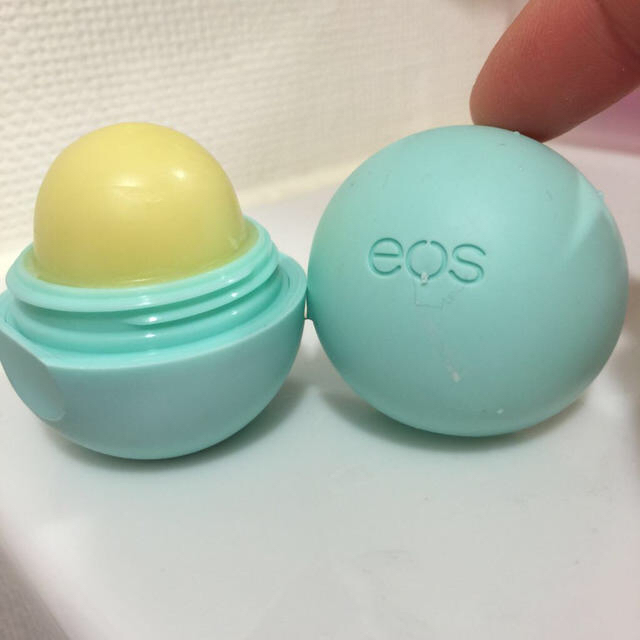 日本未発売！eosリップクリーム コスメ/美容のベースメイク/化粧品(その他)の商品写真