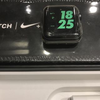 アップルウォッチ(Apple Watch)のApple Watch series2 38mm NIKE＋ スペースグレイ(腕時計(デジタル))