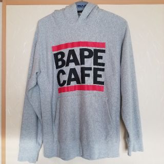 アベイシングエイプ(A BATHING APE)のア　ベイシング　エイプ　パーカー　グレー(パーカー)