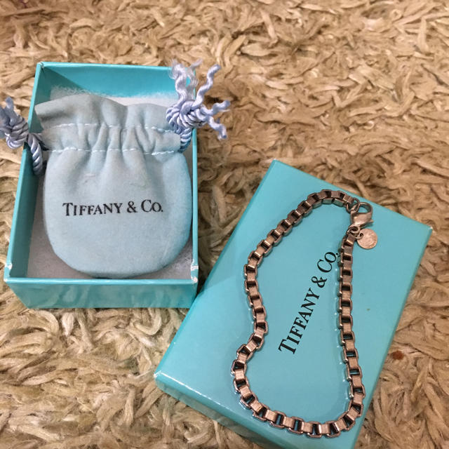 Tiffany & Co.(ティファニー)のティファニーブレスレット レディースのアクセサリー(ブレスレット/バングル)の商品写真