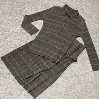 プリーツプリーズイッセイミヤケ(PLEATS PLEASE ISSEY MIYAKE)の美品イッセイミヤケプリーツプリーズセットアップ☆(セット/コーデ)