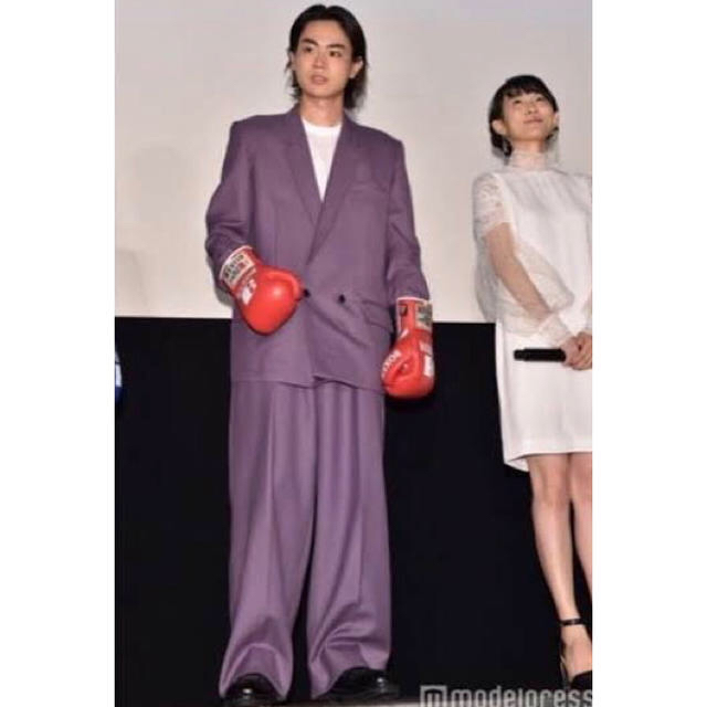 JOHN LAWRENCE SULLIVAN(ジョンローレンスサリバン)のlittlebig パープル パンツ 菅田将暉 メンズのスーツ(セットアップ)の商品写真