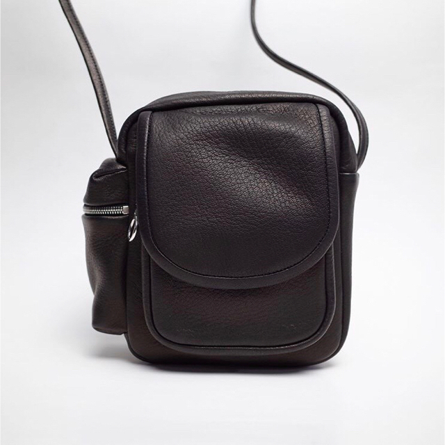 【新品未使用タグ付き】Aeta ショルダーバッグ  期間限定値下中  レディースのバッグ(ショルダーバッグ)の商品写真