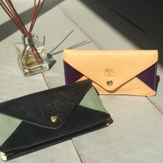 【新品 未使用】イルビゾンテ 日本限定 長財布 セージ グリーン ブラック