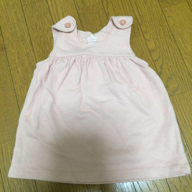 babyGAP(ベビーギャップ)のbabyGap♡２点セット60㎝ キッズ/ベビー/マタニティのキッズ/ベビー/マタニティ その他(その他)の商品写真