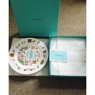 ティファニー(Tiffany & Co.)の【新品】5th ティファニー 19cmプレート ペアセット(食器)