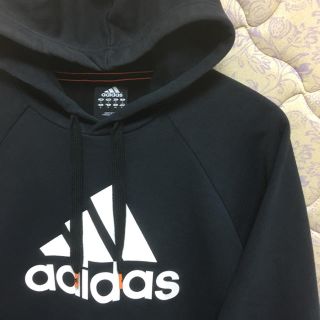 アディダス(adidas)のパーカー黒 adidas デカロゴ(パーカー)