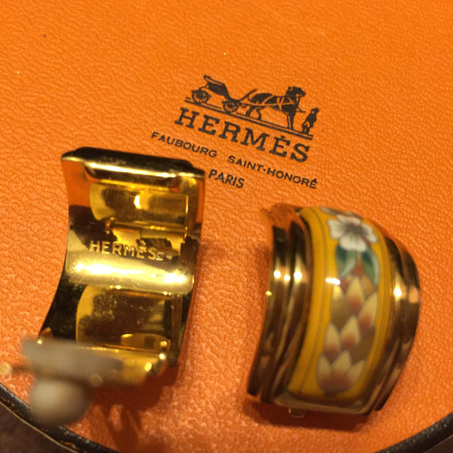 Hermes(エルメス)のHERMES エルメス イヤリング ゴールド レディースのアクセサリー(イヤリング)の商品写真