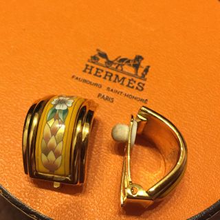 エルメス(HERMES)のHERMES エルメス イヤリング ゴールド(イヤリング)