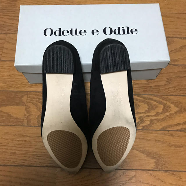 Odette e Odile(オデットエオディール)のオデット エ オディール 黒パンプス 21.5cm  レディースの靴/シューズ(ハイヒール/パンプス)の商品写真