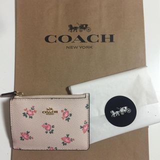 コーチ(COACH)のCOACH 定期入れ コーチ パスケース  新作 花柄 新品未使用 (名刺入れ/定期入れ)