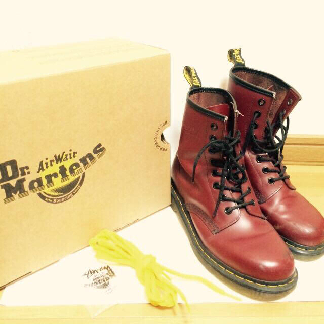 Dr.Martens(ドクターマーチン)のDr.Martens チェリー 24.0 レディースの靴/シューズ(ブーツ)の商品写真