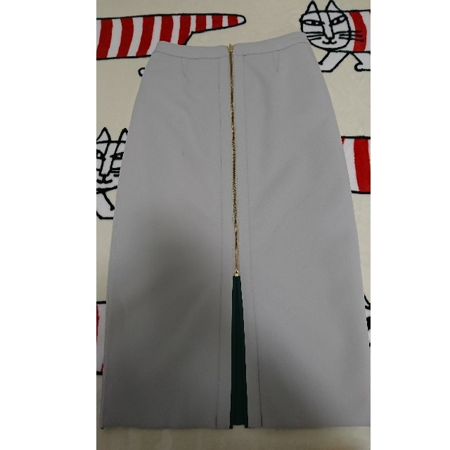 Andemiu(アンデミュウ)のアンデミュウ リバーシブルタイトスカート レディースのスカート(ひざ丈スカート)の商品写真