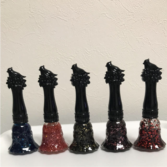 ANNA SUI(アナスイ)のアナスイ マニキュア 5本セット コスメ/美容のネイル(マニキュア)の商品写真