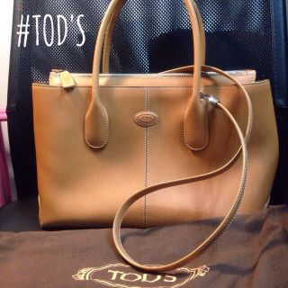 ルーシー様☆TOD'Sショルダー付バッグ(ハンドバッグ)