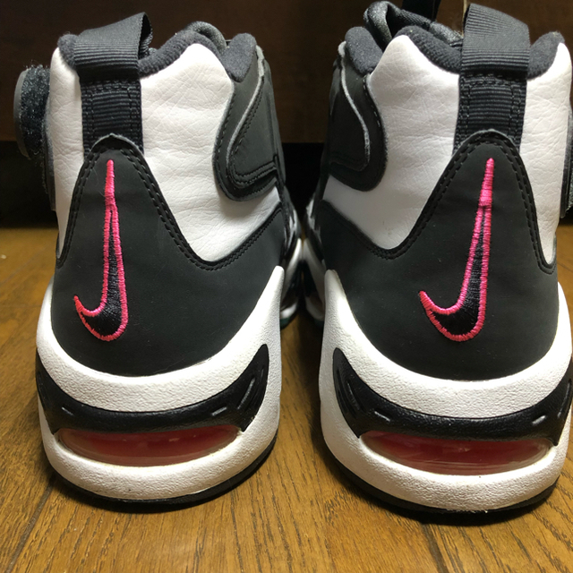 NIKE(ナイキ)のNIKE Air Griffey Max 1 メンズの靴/シューズ(スニーカー)の商品写真