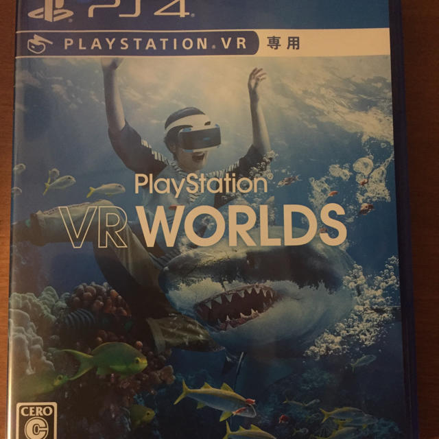 PlayStation VR(プレイステーションヴィーアール)のPlayStationVR WORLDS エンタメ/ホビーのゲームソフト/ゲーム機本体(家庭用ゲームソフト)の商品写真