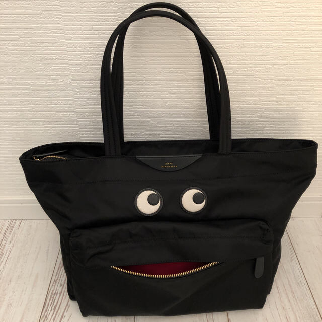 ANYA HINDMARCH(アニヤハインドマーチ)のアニヤハインドマーチ Eyes Nylon Tote トート 未使用 レディースのバッグ(トートバッグ)の商品写真