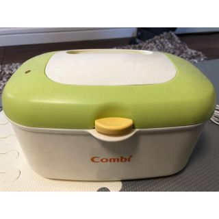 コンビ(combi)のコンビのお尻拭きウォーマーです。(ベビーおしりふき)