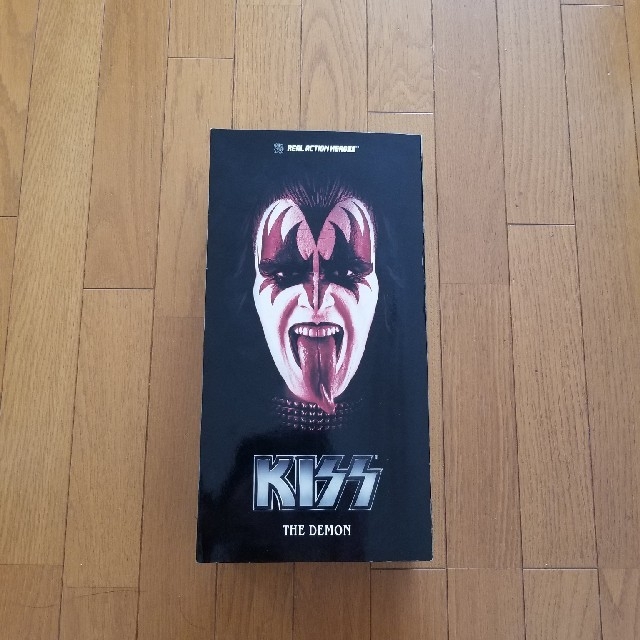 ションヒー Gene Simmons ジーン・シモンズ フィギュア 1/6スケール