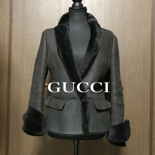 Gucci(グッチ)のGUCCI リアルムートン レディースのジャケット/アウター(ムートンコート)の商品写真