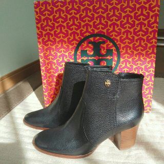 トリーバーチ(Tory Burch)の美品 サイズ23cm  トリーバーチ ショートブーツ(ブーツ)