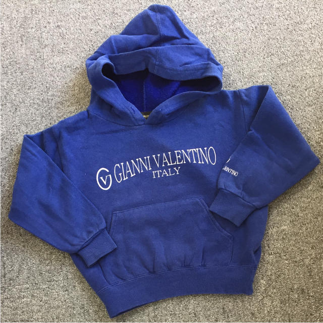 GIANNI VALENTINO(ジャンニバレンチノ)のGIANNI VALENTINO  トレーナー100 キッズ/ベビー/マタニティのキッズ服男の子用(90cm~)(ジャケット/上着)の商品写真