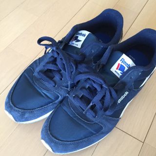 Reebok - Reebok スニーカーの通販｜ラクマ