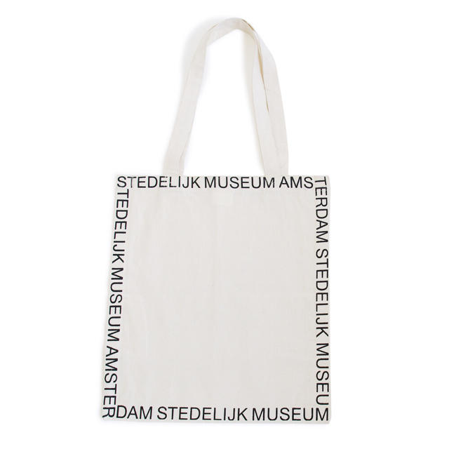 YAECA(ヤエカ)のアムステルダム市立美術館 トートバッグ レディースのバッグ(トートバッグ)の商品写真