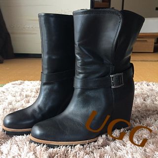 アグ(UGG)のUGG(ブーツ)