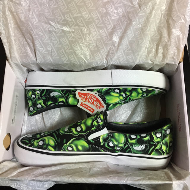 supreme vans skull