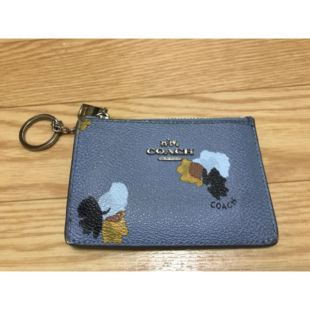 COACH(コーチ)のcoach ミニ スキニー ID ケース 美品 レディースのファッション小物(パスケース/IDカードホルダー)の商品写真