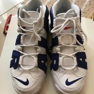 ナイキ(NIKE)のモアテン  25.5 (スニーカー)