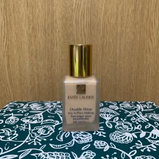 エスティローダー(Estee Lauder)のダブルウェア クールバニラ(ファンデーション)