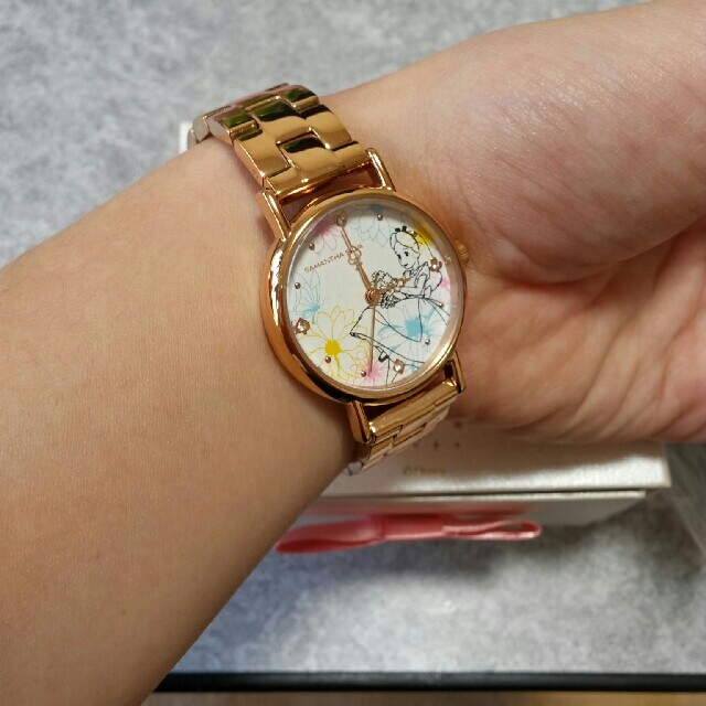 Samantha Silva(サマンサシルヴァ)のサマンサベガ　アリス腕時計❤ レディースのファッション小物(腕時計)の商品写真